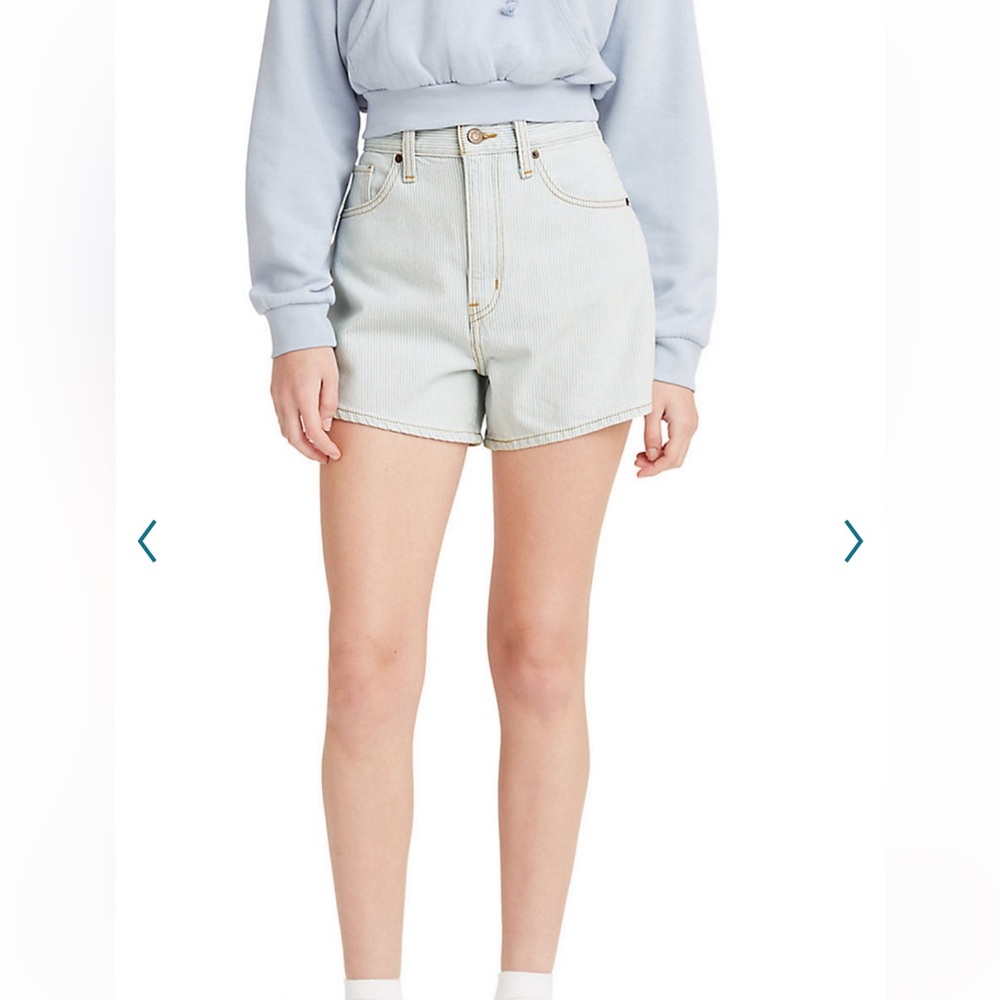 Levi’s Silvertab High-Waisted Mom Shorts